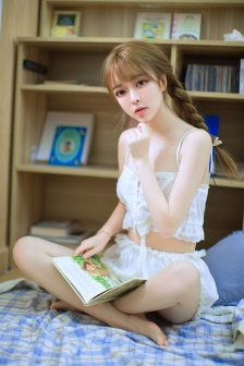 明星专题：夏希罗